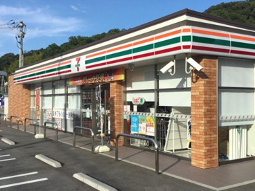 セブンイレブン JR瀬戸駅前店の画像1
