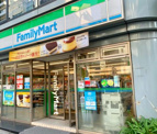 ファミリーマート 神田鍛冶町三丁目店