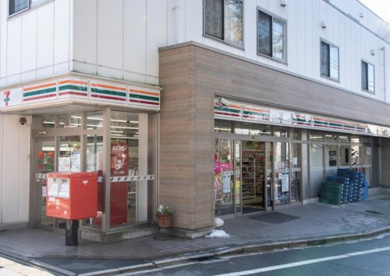 セブンイレブン 杉並堀ノ内3丁目店の画像1