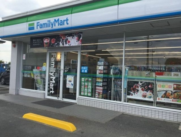 ファミリーマート 岡山東畦店の画像1