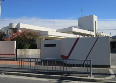 岡部小学校の画像1