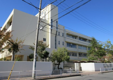 四條畷西中学校の画像1