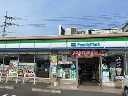 ファミリーマート 岡山中島店の画像1