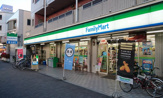 ファミリーマート 堀田駅前店