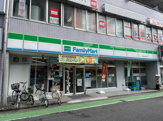 ファミリーマート
