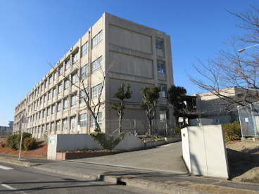 堺市立晴美台中学校の画像1