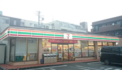 セブン-イレブン 横浜狩場町店の画像1