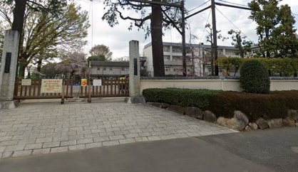 調布市立深大寺小学校の画像1