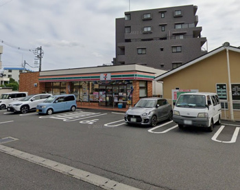 セブンイレブン 横浜日野5丁目店の画像1