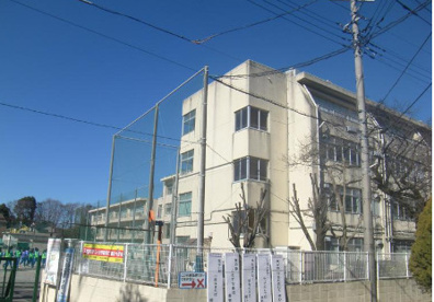 さいたま市立片柳中学校の画像1