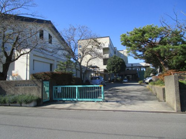 越谷市立弥栄小学校の画像1