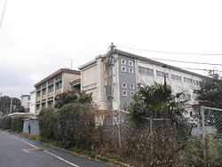 奈良市立 鶴舞小学校の画像1