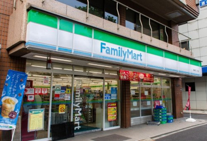 ファミリーマート 東神田二丁目店の画像1