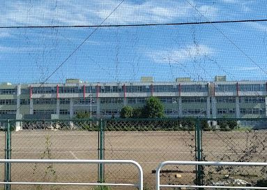 毛呂山町立毛呂山中学校の画像1