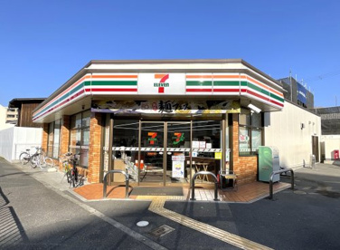 セブンイレブン【京都烏丸十条店】の画像1