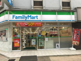 ファミリーマート 岡山中山下北店