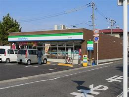 ファミリーマート 岡山築港店の画像1