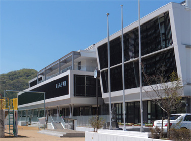 蛍明小学校の画像1