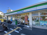 ファミリーマート 豊中岡町北店