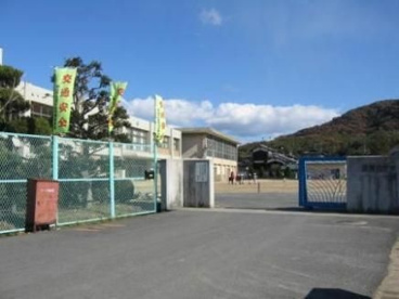 彦崎小学校の画像1