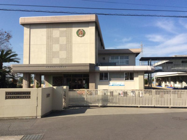 西大寺南小学校の画像1