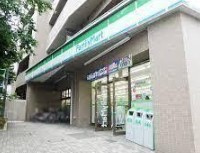 ファミリーマート 小浦西五反田四丁目店の画像1