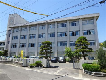 中山中学校の画像1