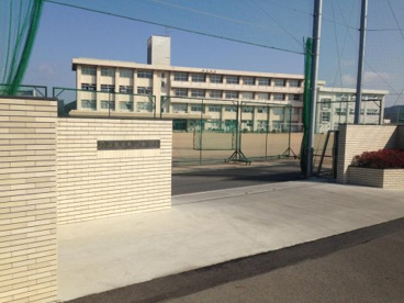 東山中学校の画像1