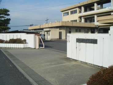 藤田中学校の画像1