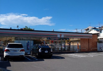 セブンイレブン大東諸福1丁目店の画像1