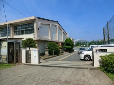 藤沢市立秋葉台小学校の画像1