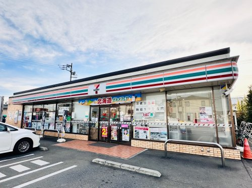 セブンイレブン 埼玉川島店の画像