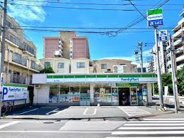 ファミリーマート 亀戸中之橋店の画像1