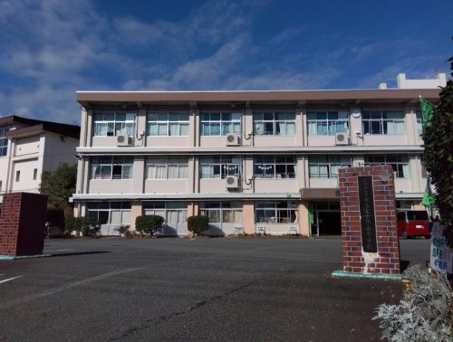 富士宮市立富士根南中学校の画像
