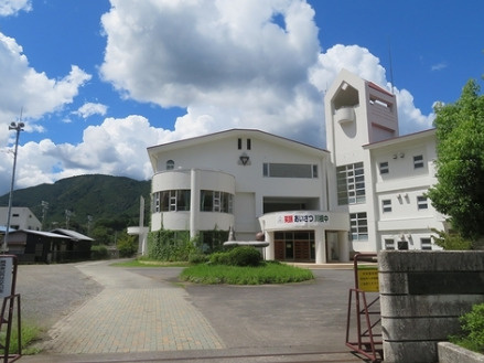 島田市立川根中学校の画像