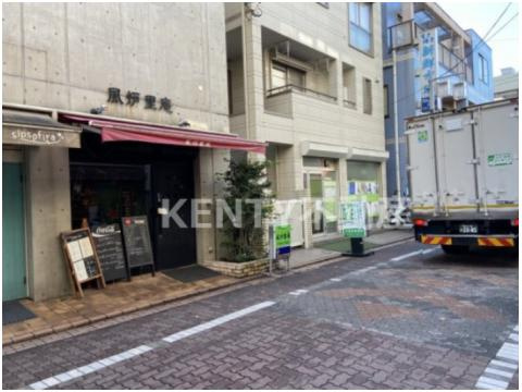風炉里庵の画像