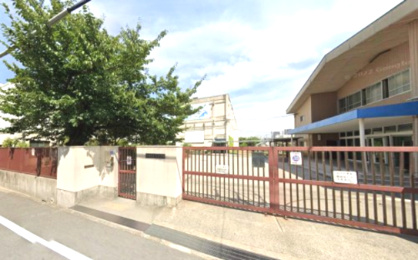 大阪市立十三中学校の画像1