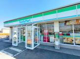 ファミリーマート TKS下栢間店