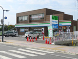 ファミリーマート 岡大前店