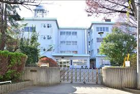 流山市立常盤松中学校の画像1