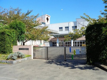 浦安市立日の出中学校