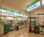 ファミリーマート 新宿ワシントンホテル店