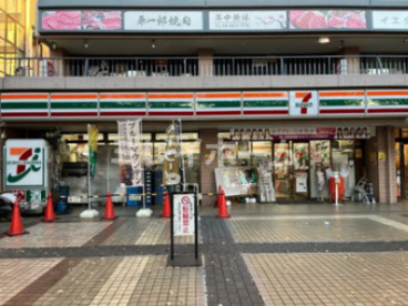 セブンイレブン品川西大井駅前店の画像1