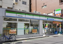 ファミリーマート 中野郵便局西店