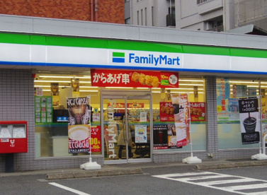 ファミリーマート　湘南台文化センター前店の画像1
