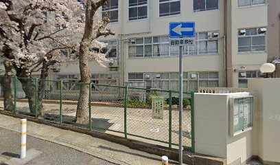 神戸市立上野中学校の画像1