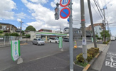 ファミリーマート 島根二丁目店