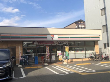 セブンイレブン 神戸田中町4丁目店の画像1