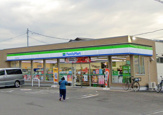 ファミリーマート