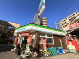 ファミリーマート